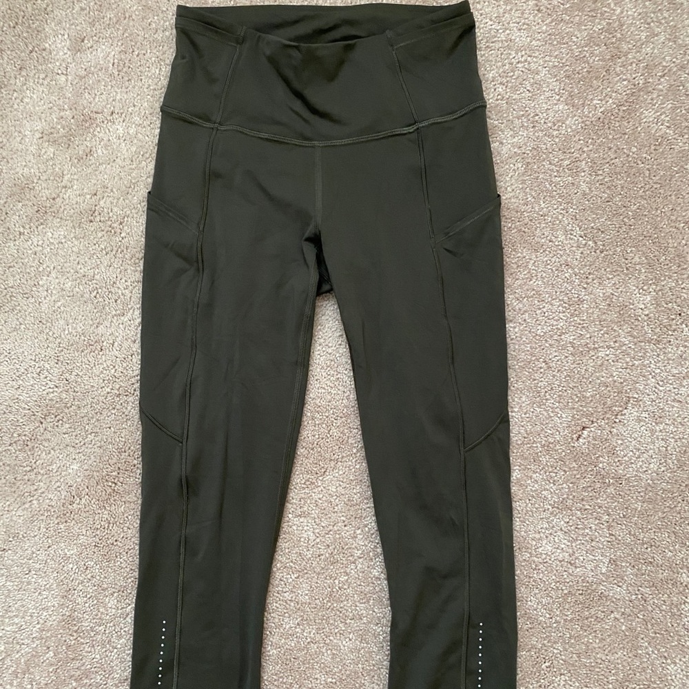Lululemon Fast and Free Crop Nulux high rise 19”